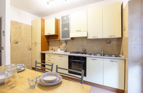 Cataeggio Apartment | Cosy apartment for 4 people with TV, terrace and parking