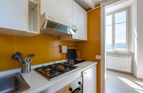 Suna Apartment | Cosy apartment for 4 guests with WIFI and TV