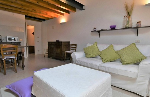 Este Apartment | Cosy apartment for 4 people with A/C, WIFI and TV