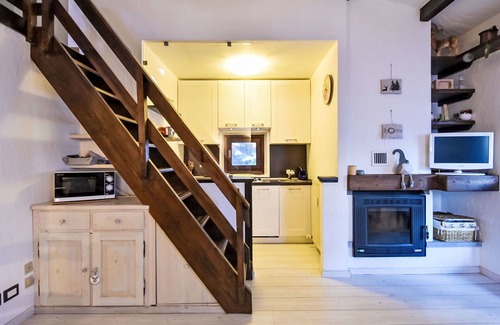 Madesimo Apartment | Cosy apartment for 5 people with WIFI, TV, balcony and parking