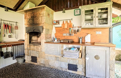 Arnoltice Apartment | Cosy apartment for 6 guests with WIFI, TV and terrace