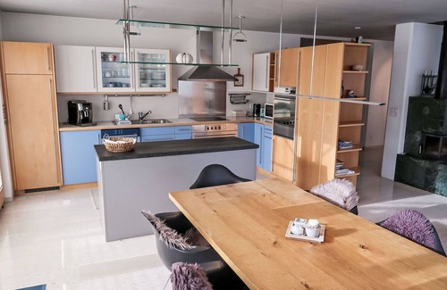 Sumvitg Apartment | Cosy apartment for 6 guests with WIFI, TV, patio, panoramic view and parking