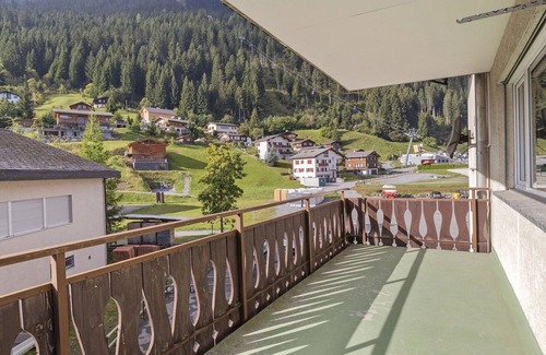 Churwalden Apartment | Cosy apartment for 6 people with WIFI, TV and balcony