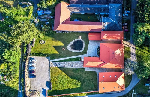 Horni Plana Apartment | Cosy apartment for 10 guests with WIFI, terrace and pets allowed