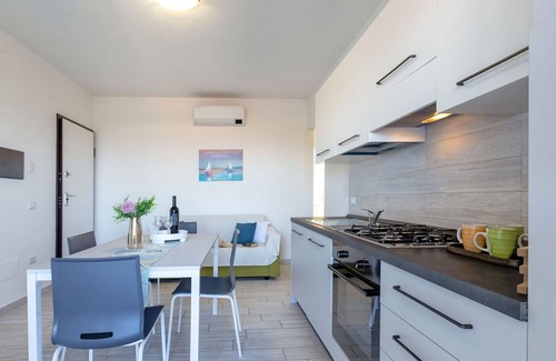 La Muddizza Apartment | Cosy apartment for 5 people with A/C, TV, terrace, pets allowed and parking