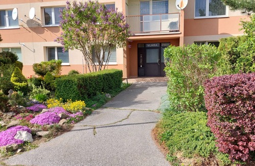 Poprad Apartment | Cosy apartment, free parking, hudge kids playground, peaceful area. Welcome;).