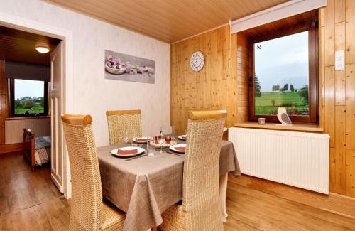 Amel Apartment | Cosy Apartment in Born with Terrace and Garden