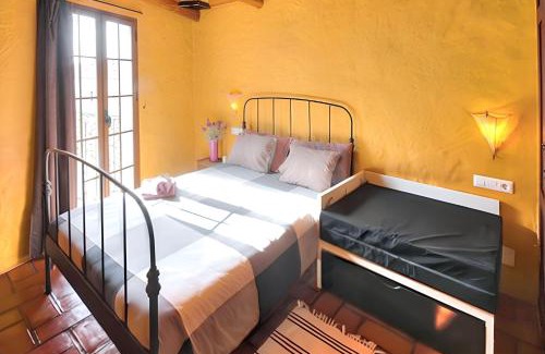 Ubrique Apartment | Cosy Apartment in Ubrique with Mountain View, 60 sqm