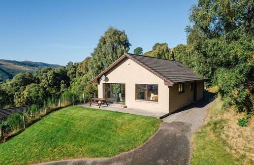 East Lewiston House | Cosy apartment in villa for 6 people with WIFI, TV, patio, panoramic view and parking