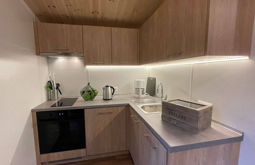 Wemding House | Cosy apartment in villa for 5 people with WIFI, TV, terrace and parking