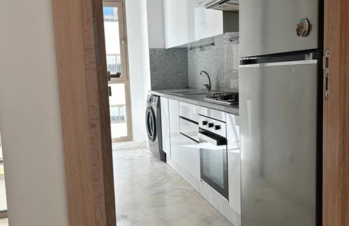 Ain Harrouda Apartment | Cosy apartment, swimming pool, near the sea, family, couple Zenata Casablanca
