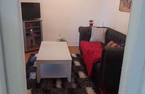 Cote-Saint-Paul Apartment | Cosy Appart Renovated Comfort Waterfront 10 minutes Downtown