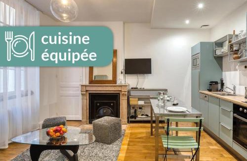 Vaise Apartment | Cosy Appartement Lyon Valmy - parking