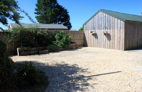 Bude House | Cosy barn for couples in peaceful rural surroundings near Bude coast