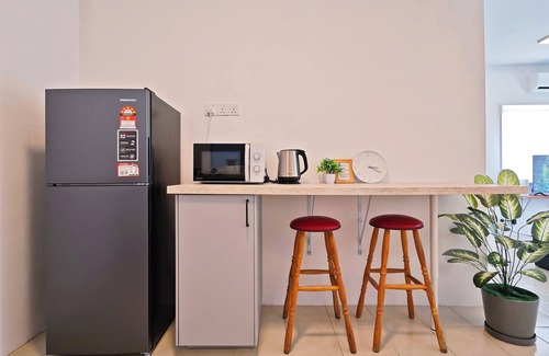 Simpang Ampat House | Cosy Batu Kawan Homestay 12 pax ~ 5 mins to Design Village & IKEA ~ Entire Home
