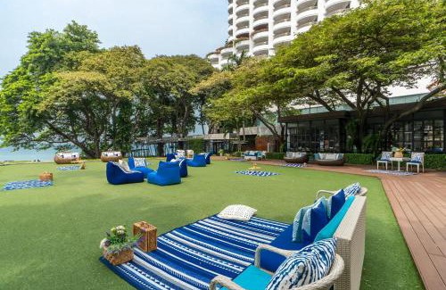Pratumnak Hill Hotel | Cosy Beach Hotel - SHA Extra Plus