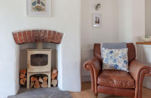 Challaborough House | Cosy Beachside Cottage 100m from Challaborough Beach