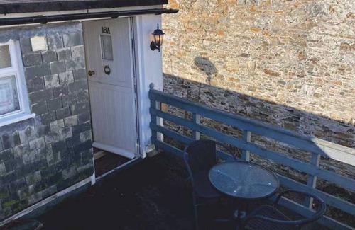 Lostwithiel Apartment | Cosy Bolthole close to Town centre