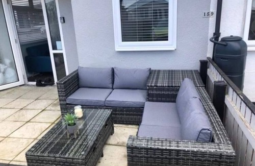 Bridlington Ski Chalet | Cosy Bridlington chalet w/terrace — 5 min from the beach!