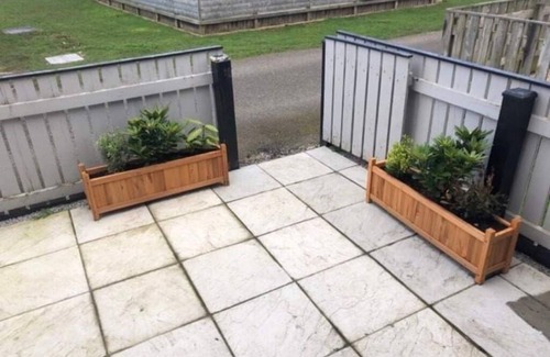 Bridlington Ski Chalet | Cosy Bridlington chalet w/terrace — 5 min from the beach!