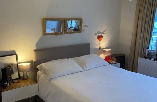 Paddington Apartment | Cosy Bright Flat Central London