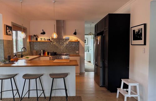 Hill Top House | Cosy bungalow on 5 acres in the Southern Highlands