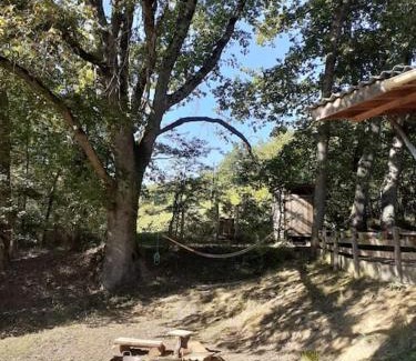 Montbrun-Bocage House | Cosy cabane