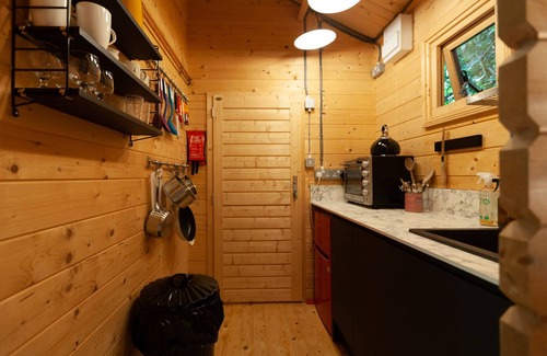 Bridport Cabin | Cosy Cabin in stunning Thomas Hardy countryside 5 miles from the Jurassic Coast.