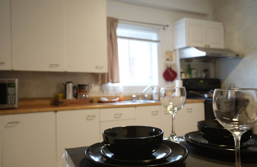 Lachine Apartment | Cosy Calm Apartement,No stairs,Parking, Amenities, Park, Lake, Downtown, Airport