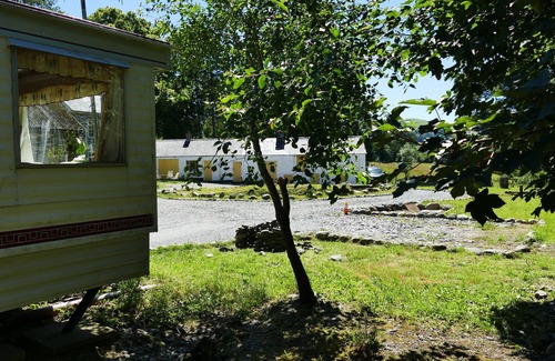 Llandderfel House | COSY CARAVAN FOR RENT on non working farm near BALA , NORTH WALES