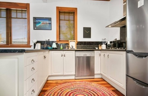 Frankton House | Cosy CBD Cottage Hamilton - central, well equipped