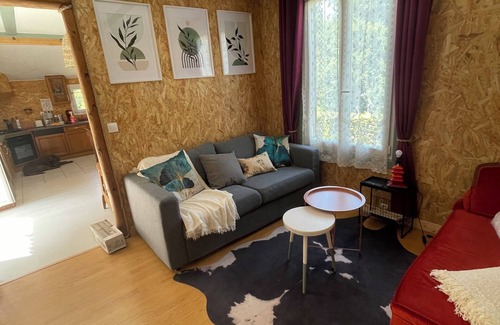 Coinches Ski Chalet | Cosy chalet in a quiet location
