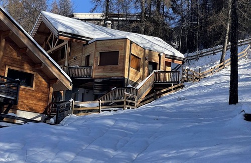 Les Orres Ski Chalet | COSY CHALET with SPA Jacuzzi, Hammam and Sauna!
