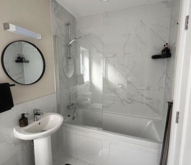 Portlaoise House | Cosy & Comfortable Room