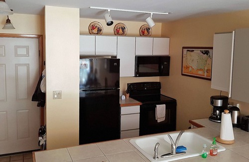 Mountain House Condo | Cosy Condo - Mountain & Slope view - Close to Lifts - Great Offers