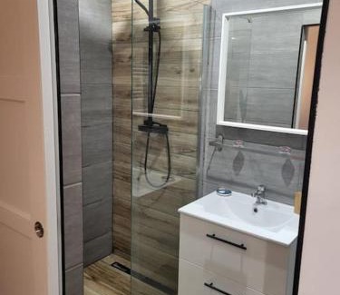Marsannay-la-Cote Apartment | Cosy Corner - Appartement spa - Jacuzzi