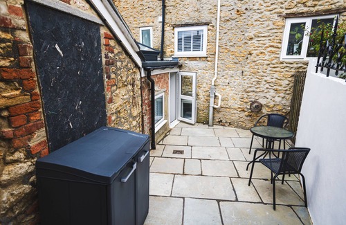 Crewkerne Cottage | Cosy Cottage | 3 Bedrooms | Beautiful & Modern - Sleeps 6 | 20% Weekly Discount