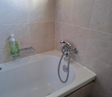 Francistown Apartment | Cosy Cottage Apartments