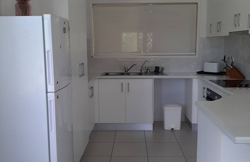 Takura Cottage | Cosy cottage at Takura (near Hervey Bay). Quiet & restful. Just relax!