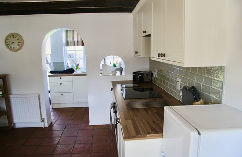 Flempton Cottage | Cosy cottage, close to Bury St Edmunds/Cambridge/Newmarket.