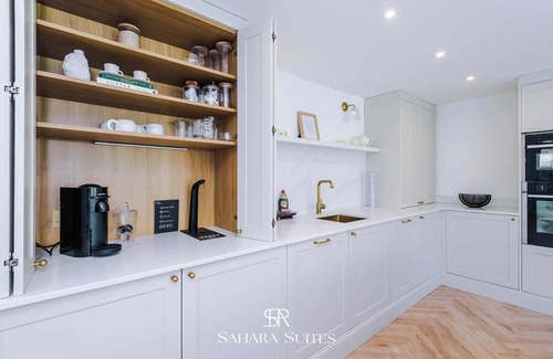 Markington House | Cosy Cottage | Couple Retreat |City Centre 20% Off