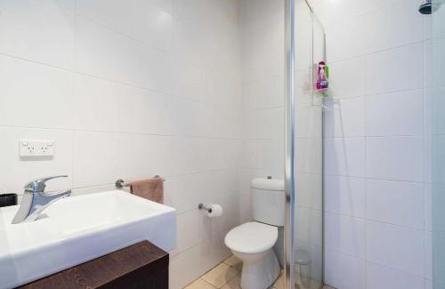 Pyrmont House | Cosy Cottage Funky ICC Darling Harbour Sydney