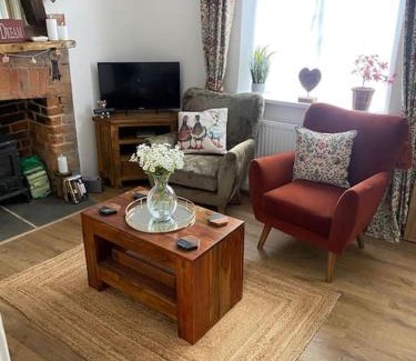 Chard House | Cosy cottage
