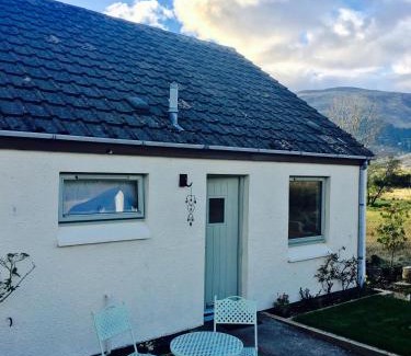 Glencoe House | Cosy Cottage