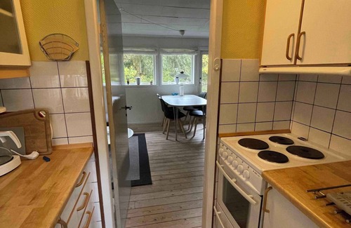 Boderne House | Cosy cottage in forest just 100 m from the beach