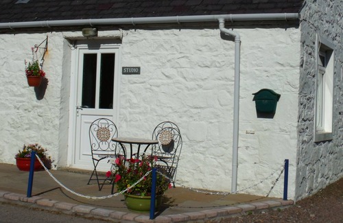 Sandyhills Cottage | Cosy cottage in spectacular location overlooking Balcary Bay