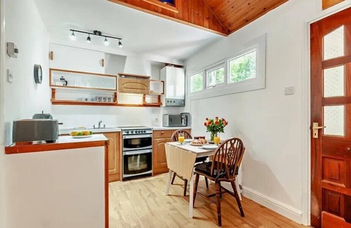 Kingston Cottage | Cosy Cottage in Kingston - Perfect for Couples - Dogs Welcome!