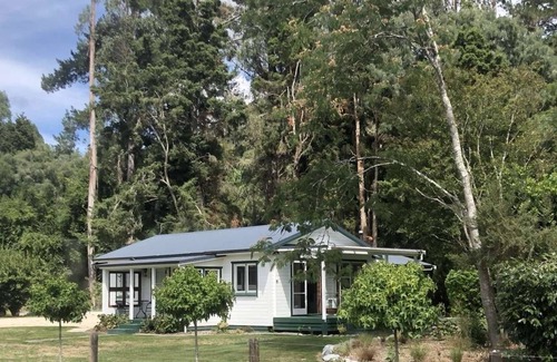 Murchison Cottage | Cosy Cottage
