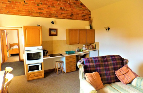 Scawton House | Cosy Cottage on a family farm - Willow Cottage