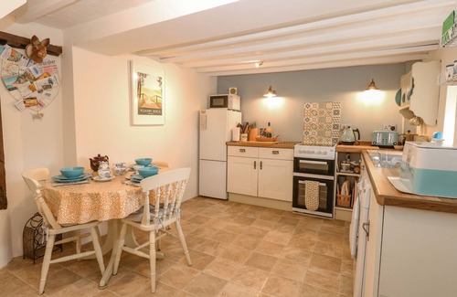Foxley Cottage | COSY COTTAGE, pet friendly, character holiday cottage in Bawdeswell